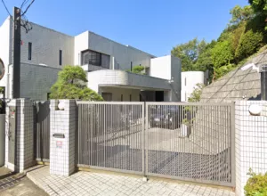 赤井英和さんの家の場所は東京都世田谷区